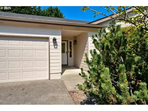 3925 Munsel Creek Drive Florence OR 97439