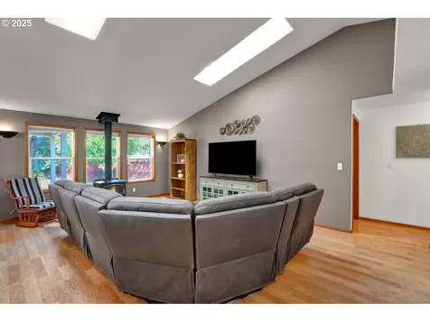 3925 Munsel Creek Drive Florence OR 97439