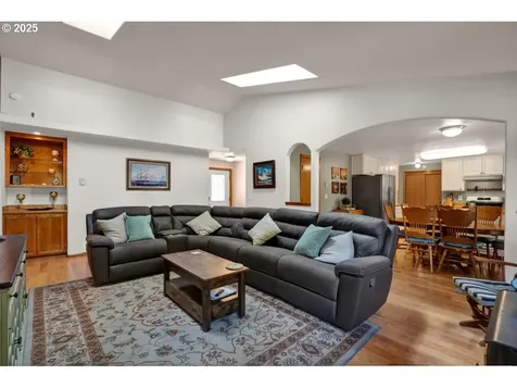 3925 Munsel Creek Drive Florence OR 97439
