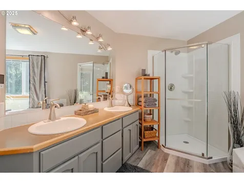18511 NE 181st Street Brush Prairie WA 98606