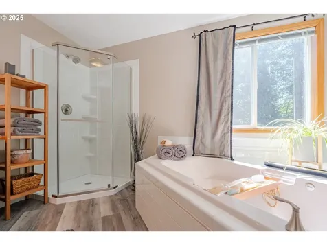 18511 NE 181st Street Brush Prairie WA 98606