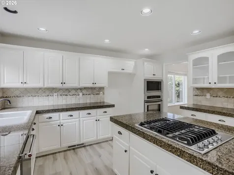 32099 SW Willamette Way E Wilsonville OR 97070