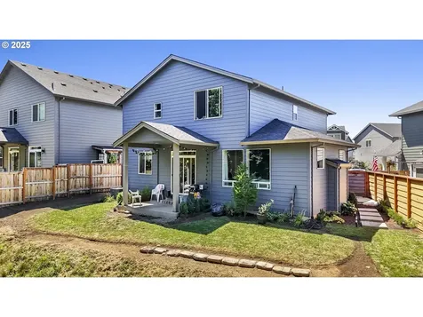 1066 NE Regan Hill Loop Estacada OR 97023
