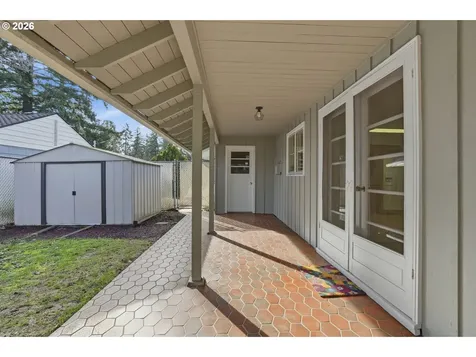 14651 SE Hawthorne Court Portland OR 97233