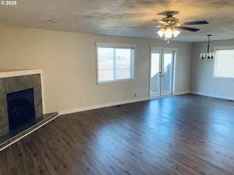 326 Auburn Lane Creswell OR 97426
