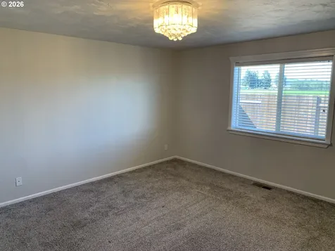 326 Auburn Lane Creswell OR 97426