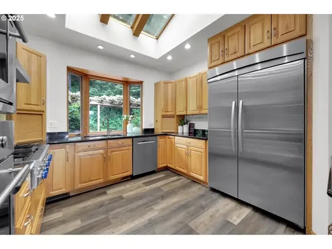 3758 Pine Canyon Drive Eugene OR 97405