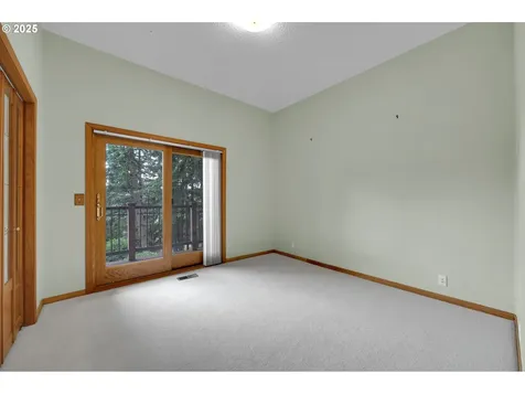 3758 Pine Canyon Drive Eugene OR 97405