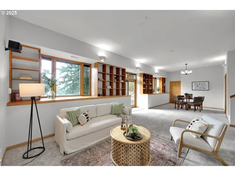 3758 Pine Canyon Drive Eugene OR 97405
