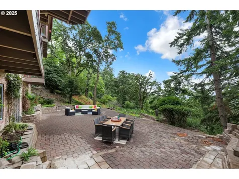 3758 Pine Canyon Drive Eugene OR 97405