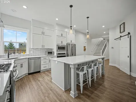 38005 Juniper Street Sandy OR 97055