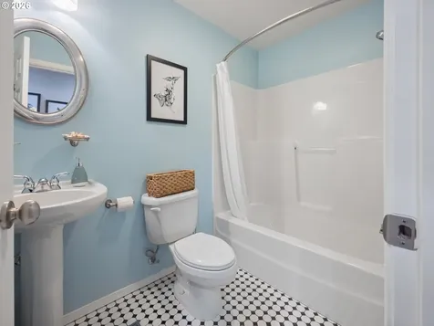 189 Sea Crest Lane Otter Rock OR 97369