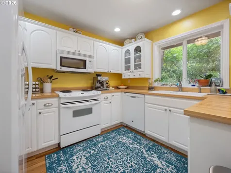 189 Sea Crest Lane Otter Rock OR 97369