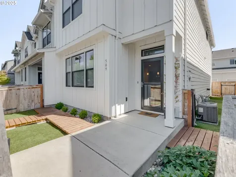 509 NE 72nd Street Vancouver WA 98665