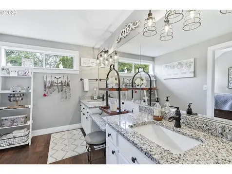11235 SW Champoeg Drive Wilsonville OR 97070