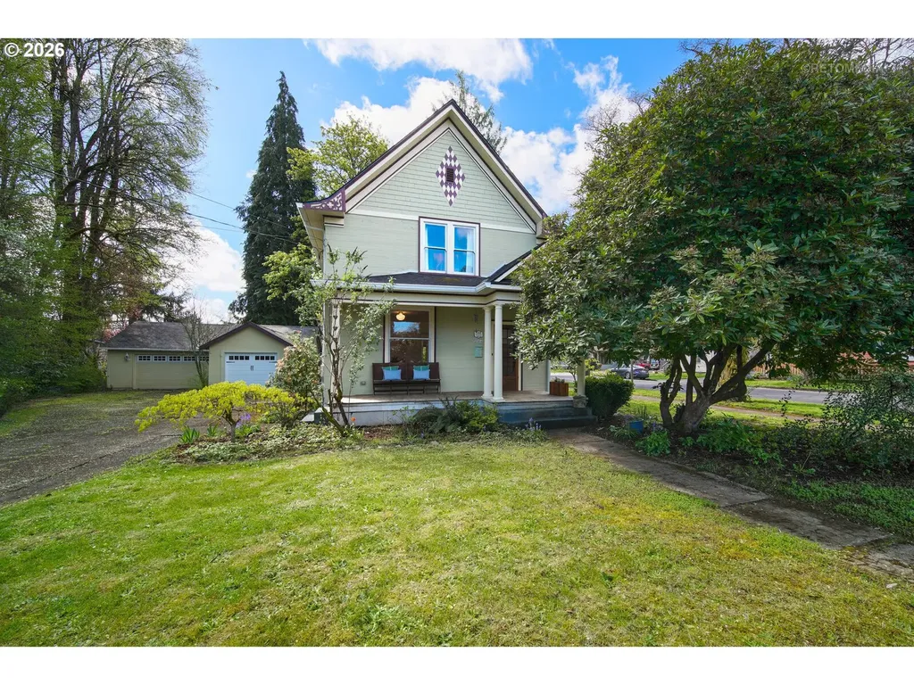 2304 17th Avenue Forest Grove OR 97116