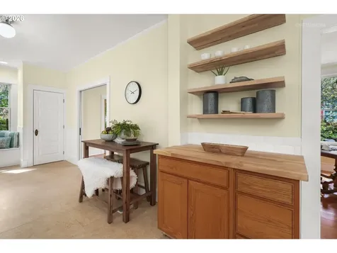 2304 17th Avenue Forest Grove OR 97116