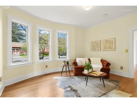2304 17th Avenue Forest Grove OR 97116