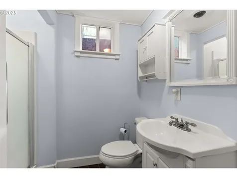 124 Alpha Drive Longview WA 98632