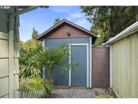 124 Alpha Drive Longview WA 98632