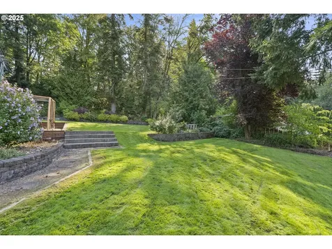 124 Alpha Drive Longview WA 98632