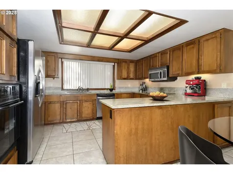 3143 NE 156th Avenue Portland OR 97230