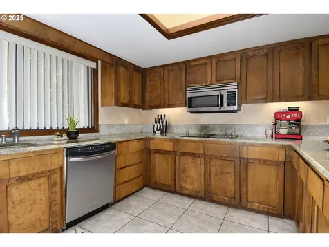 3143 NE 156th Avenue Portland OR 97230