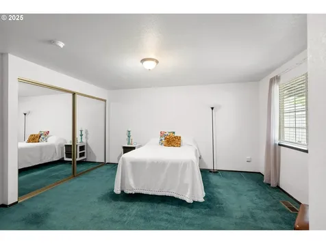 1911 SW Vista Place Pendleton OR 97801