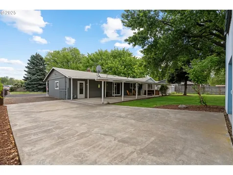 1911 SW Vista Place Pendleton OR 97801