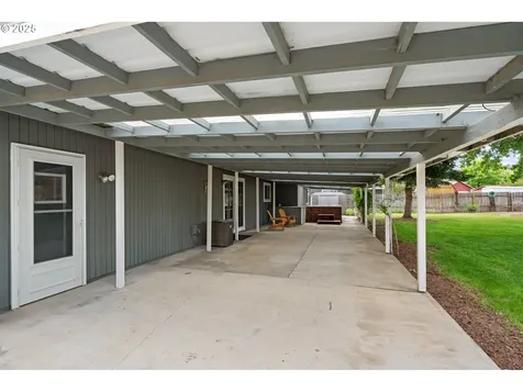 1911 SW Vista Place Pendleton OR 97801