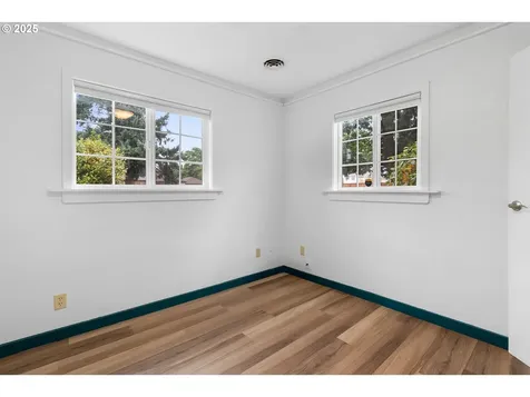 7324 SE Crystal Springs Boulevard Portland OR 97206