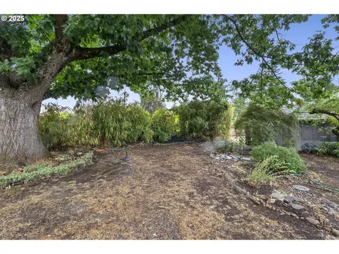 7324 SE Crystal Springs Boulevard Portland OR 97206