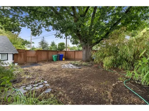 7324 SE Crystal Springs Boulevard Portland OR 97206