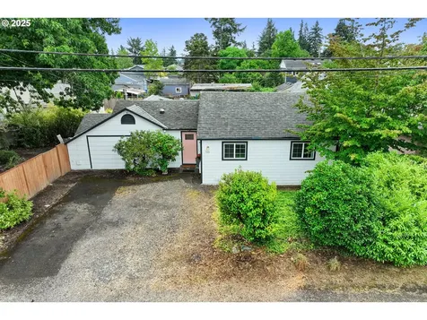 7324 SE Crystal Springs Boulevard Portland OR 97206
