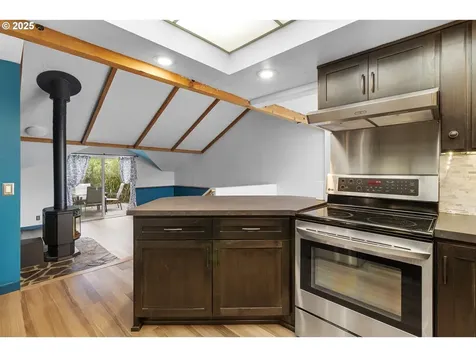 7324 SE Crystal Springs Boulevard Portland OR 97206