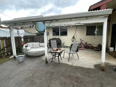 20820 SE Hawthorne Street Gresham OR 97030