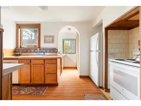 3366 NW Franklin Court Portland OR 97210