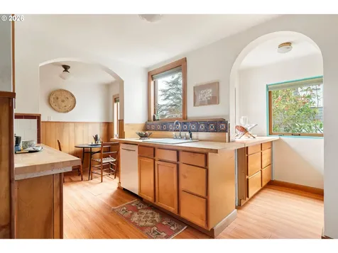 3366 NW Franklin Court Portland OR 97210