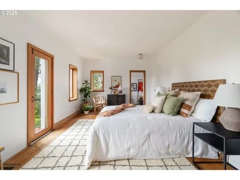 3366 NW Franklin Court Portland OR 97210