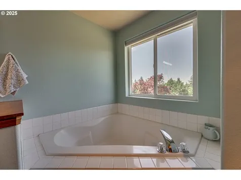 145 Bivans Road Woodland WA 98674