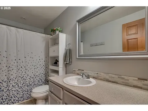 145 Bivans Road Woodland WA 98674