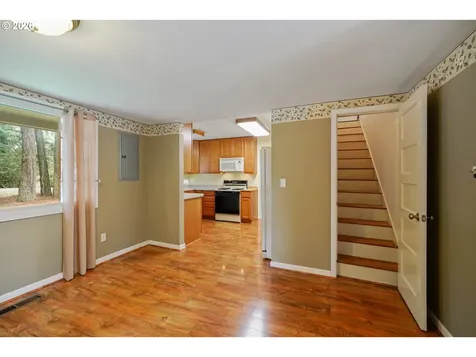 6290 Carman Drive Lake Oswego OR 97035