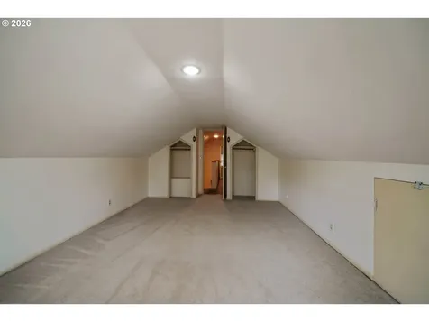 6290 Carman Drive Lake Oswego OR 97035
