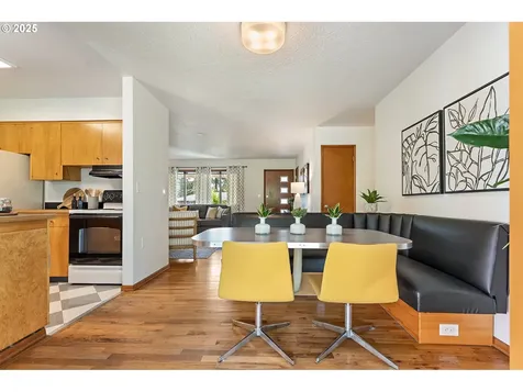 10521 SE Francis Street Portland OR 97266