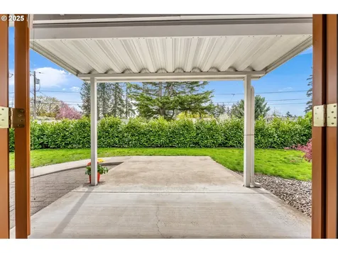 10521 SE Francis Street Portland OR 97266