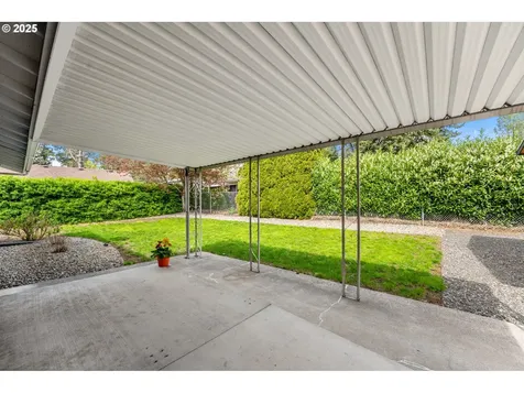 10521 SE Francis Street Portland OR 97266