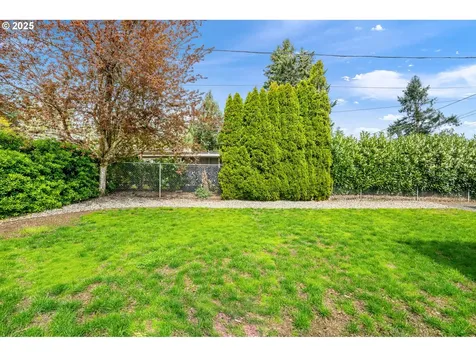 10521 SE Francis Street Portland OR 97266