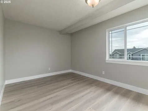 10938 SE Knapp Street Portland OR 97266
