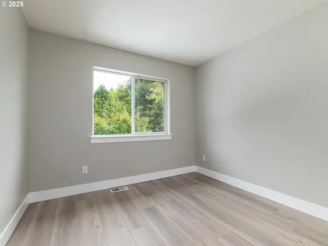 10938 SE Knapp Street Portland OR 97266