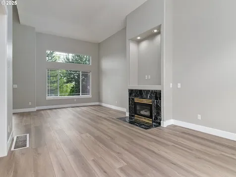 10938 SE Knapp Street Portland OR 97266